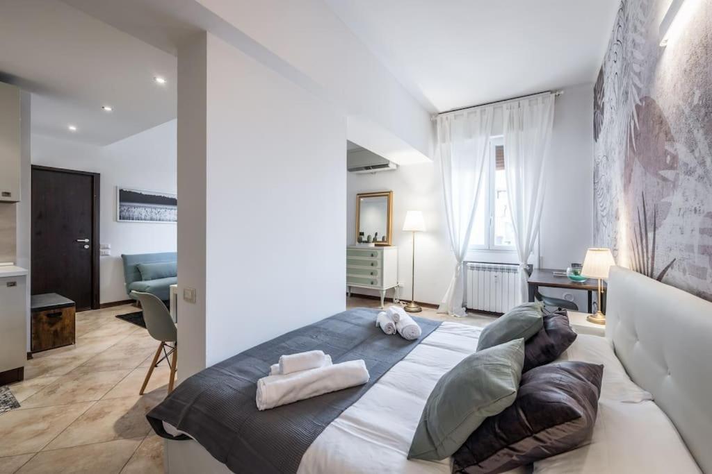 Sotto Le Due Torri 5* Lejlighed Bologna Eksteriør billede
